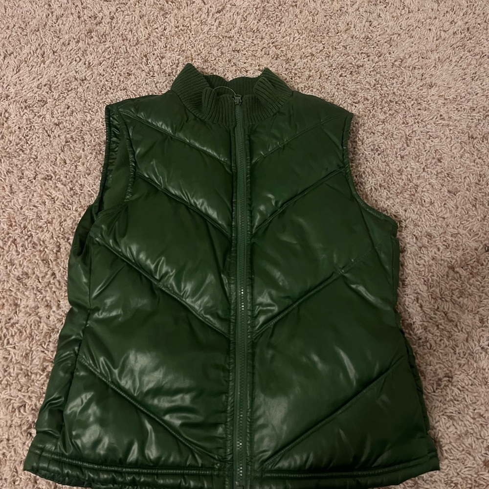 old navy green puffer